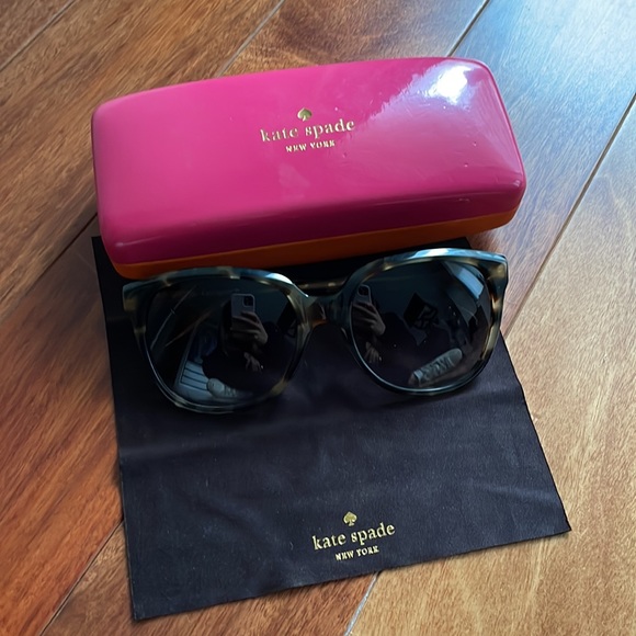 Kate Spade Tortoise Shell Sunglasses - Picture 4 of 5